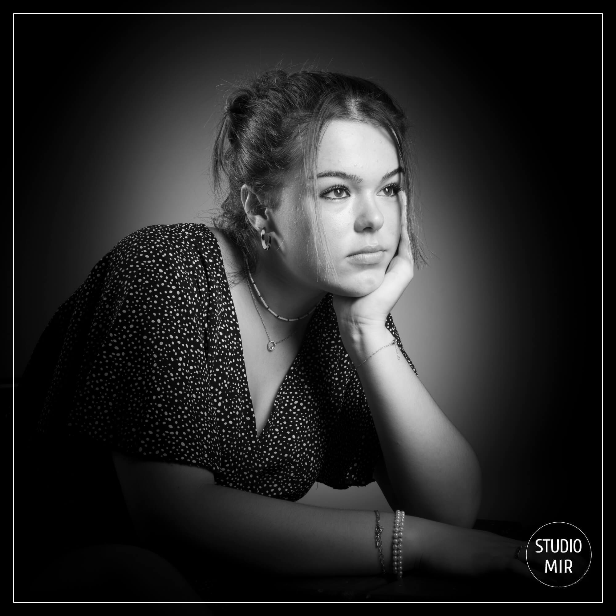 Idée cadeau de Noel : Séance photo Modèle en studio près de Paris