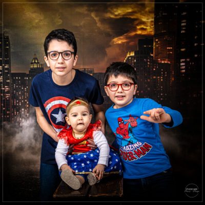 Séance photo famille thème super-héros proche de Paris