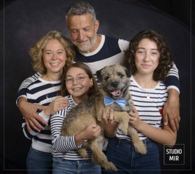 Photo avec Votre Chien : Créez des Souvenirs Inoubliables au Studio Mir