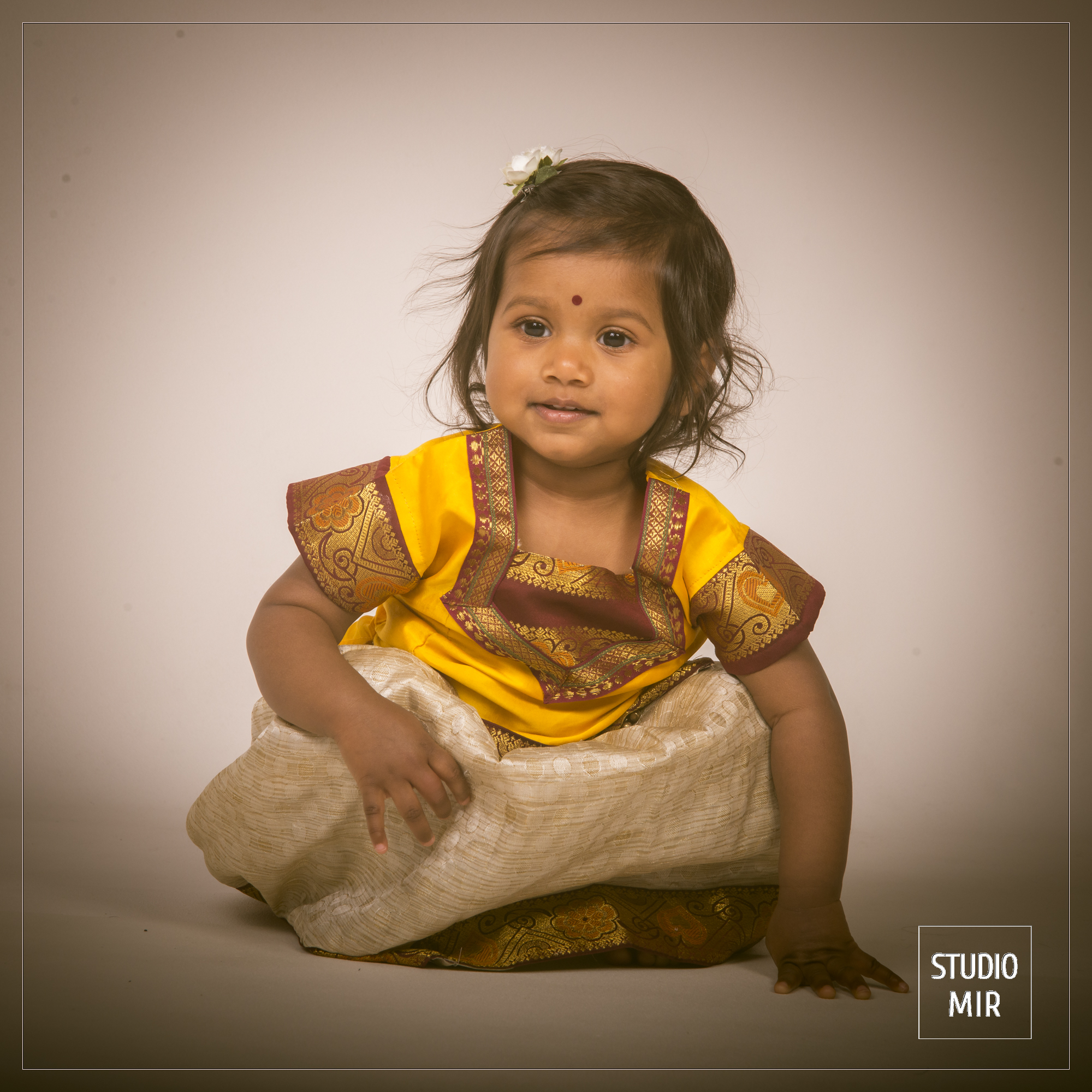 Shooting en Tenue Traditionnelle au Studio Mir Saint-Maur-1 Shooting en Tenue Traditionnelle au Studio Mir Saint-Maur
