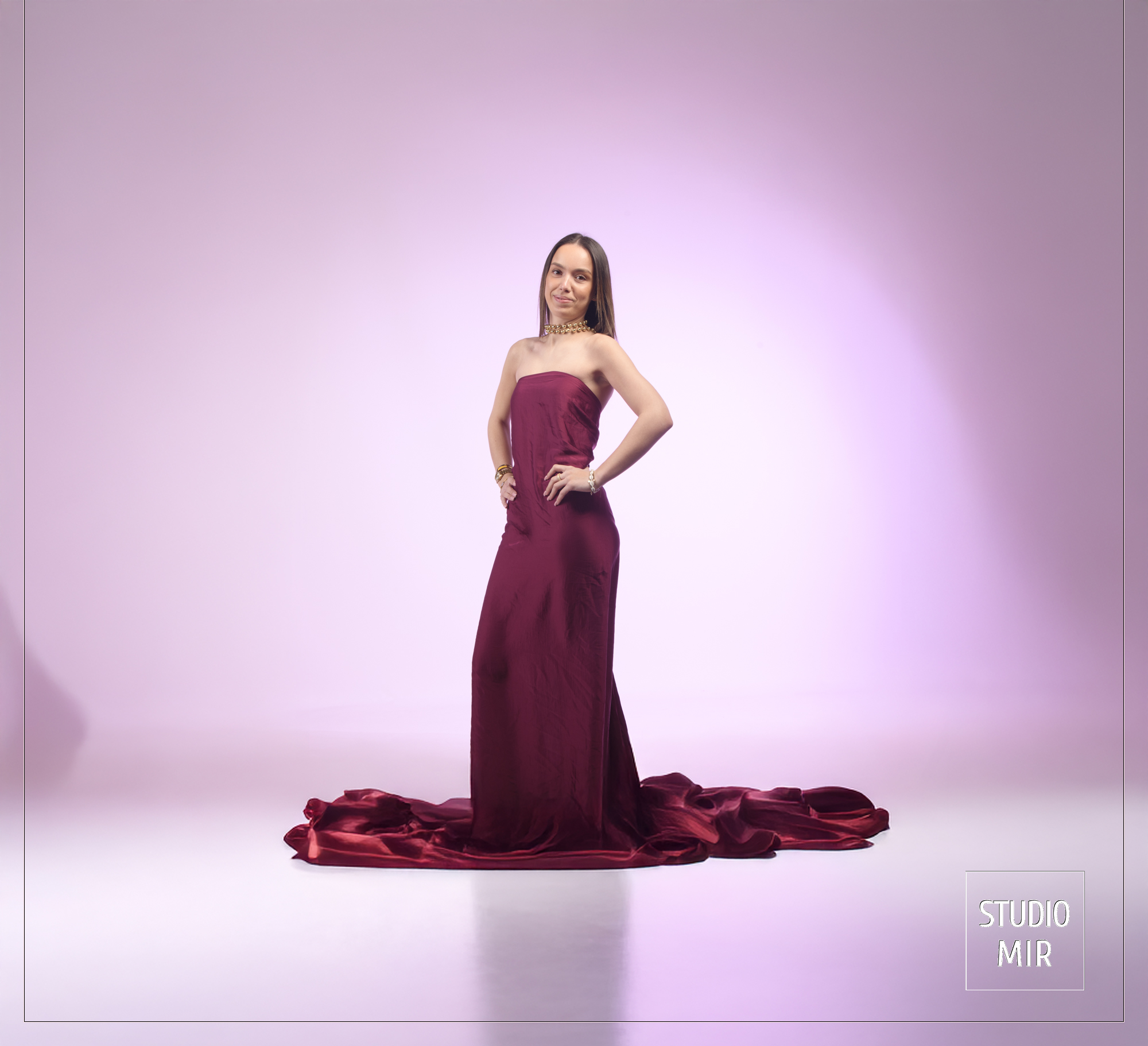 STUDIO-MIR.FR/CCAS Un shooting photo pour fêter ses 18 ans en beauté 🎉📸
