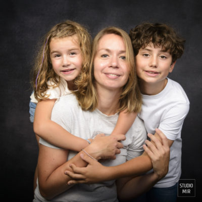 Shooting en famille en studio dans le 94