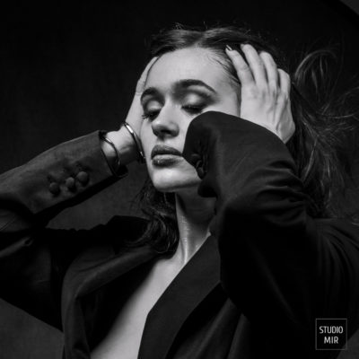 Portrait de femmes en noir et blanc