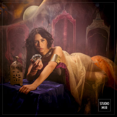 Shooting boudoir aux couleurs des mille et une nuits