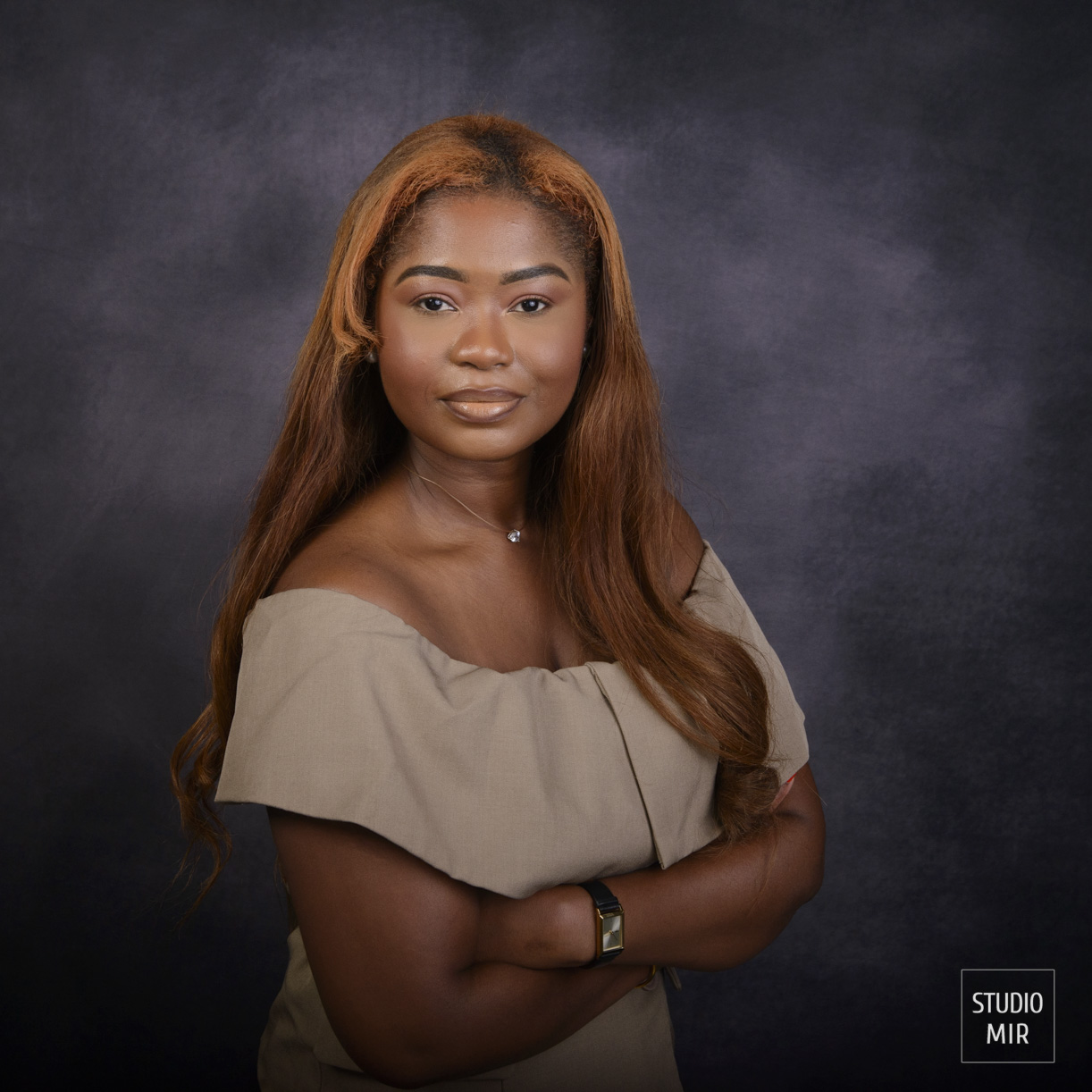 Photographe pro pour vos réseaux sociaux dans le Val de Marne. Studio photo professionnel à votre écoute pour des photos à votre image